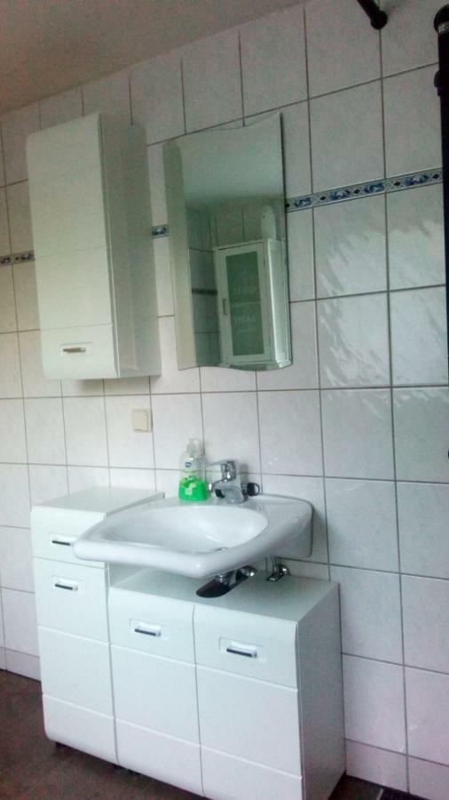 Kleines Apartement Zwischen Ega Und Messe Erfurt Dış mekan fotoğraf